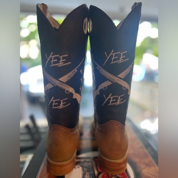 NIB Yee Yee Don’t Tread on Me limited edition cowboy boots - Picture 4 of 8
